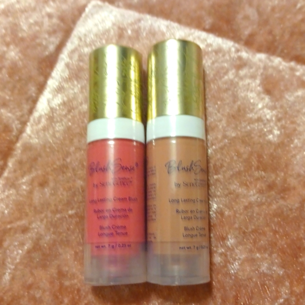 Creme blushsence